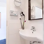 Hotell Garner By Ihg 3*