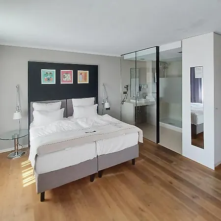 Hotell Garner By Ihg 3*