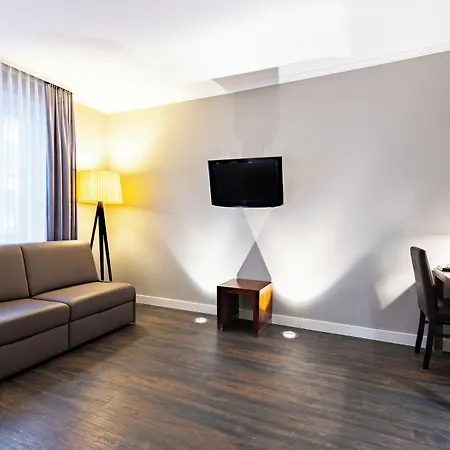 Garner By Ihg מלון פרידריכסהאפן