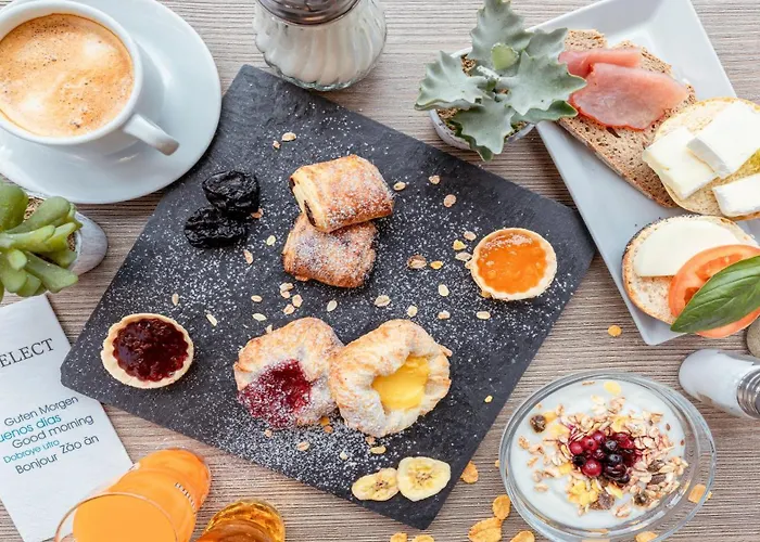 Отель Garner By Ihg